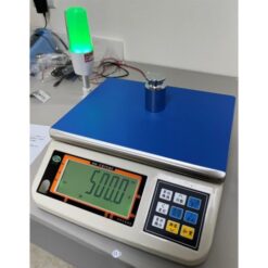 SHW-II計重電子秤 8 SHW-II計重電子秤加裝三色燈綠色