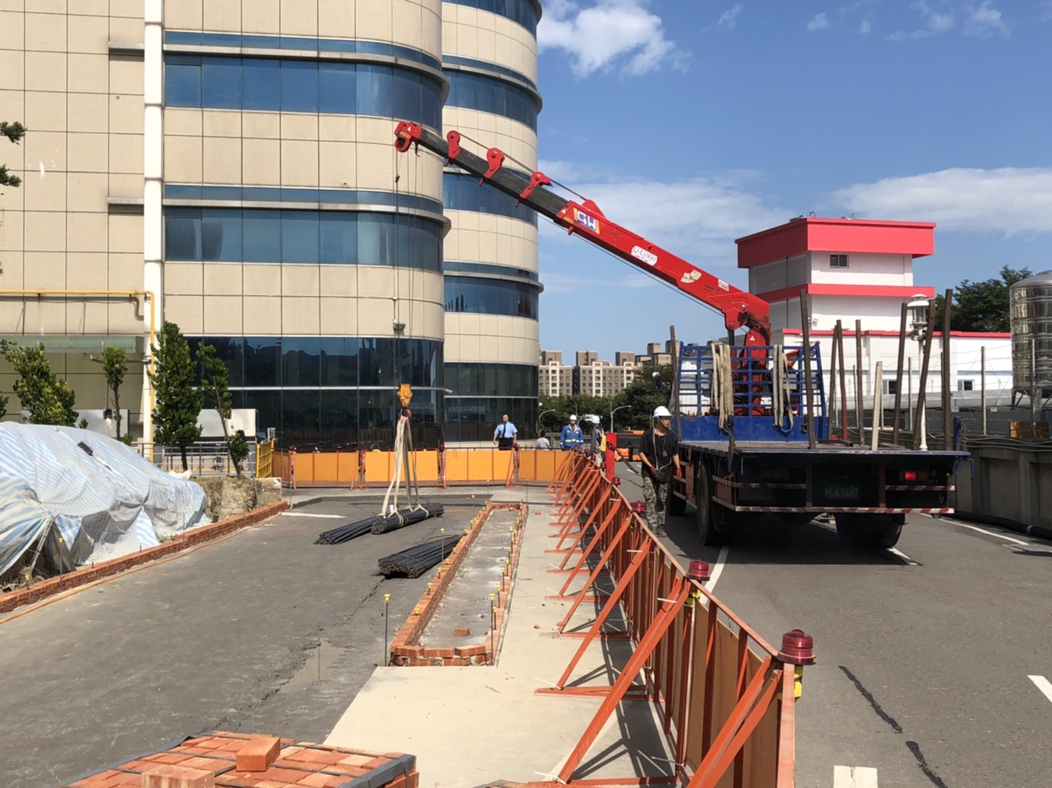 橋梁式平面卡車地磅 8 橋梁式地磅水泥澆灌圖07