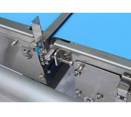 SH5040L5檢重秤 6 SH5040L5檢重秤銜接處