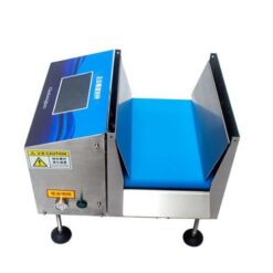 正反轉選別檢重秤 7 正反轉選別檢重秤側面