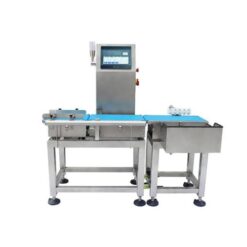 食品多裝漏裝重量檢重秤 14 食品多裝漏裝重量檢重秤正面圖