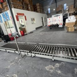 多段滾輪電子秤側面圖