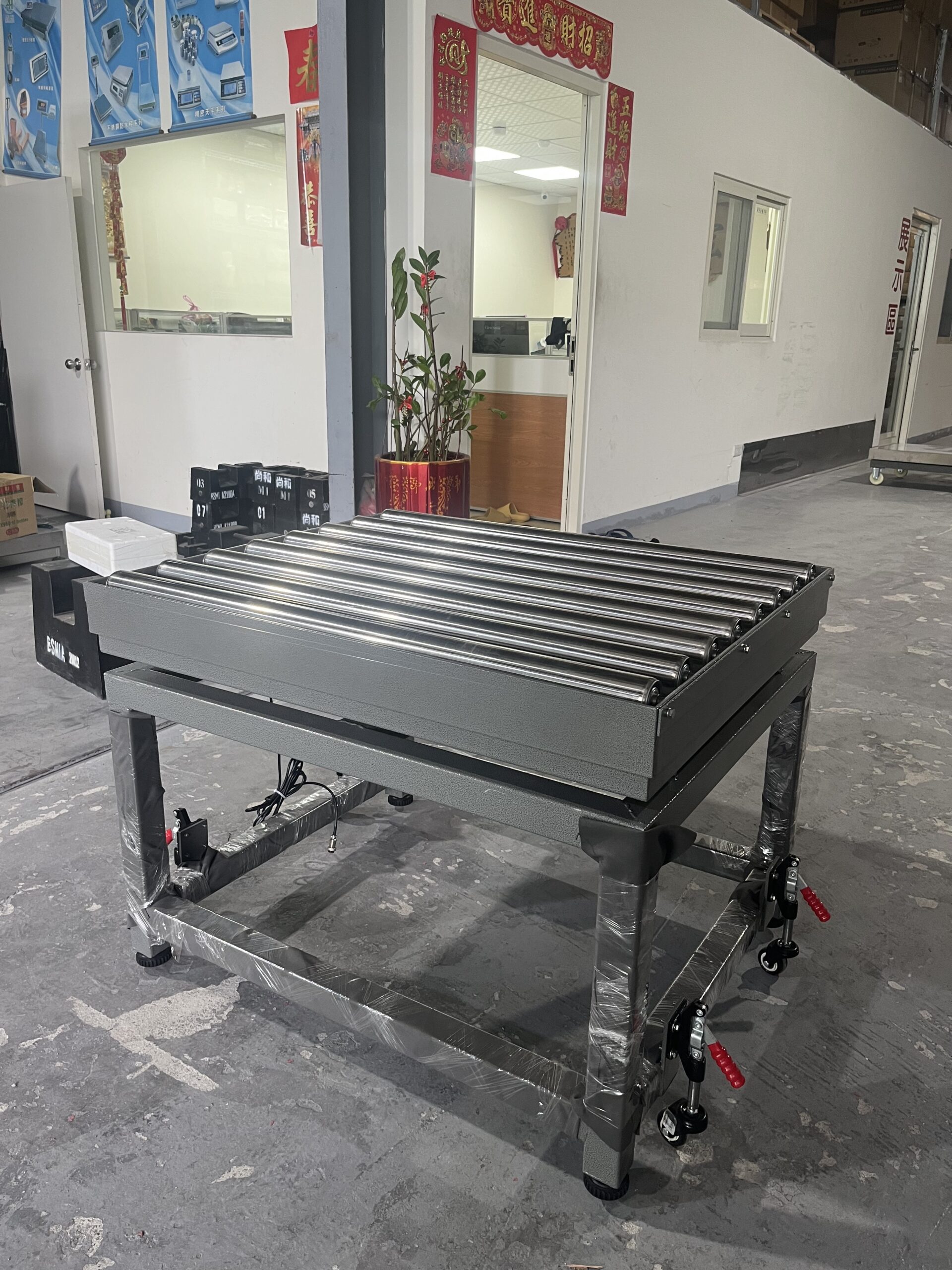 高腳升降輪滾輪秤 2 高腳升降輪滾輪秤展示圖