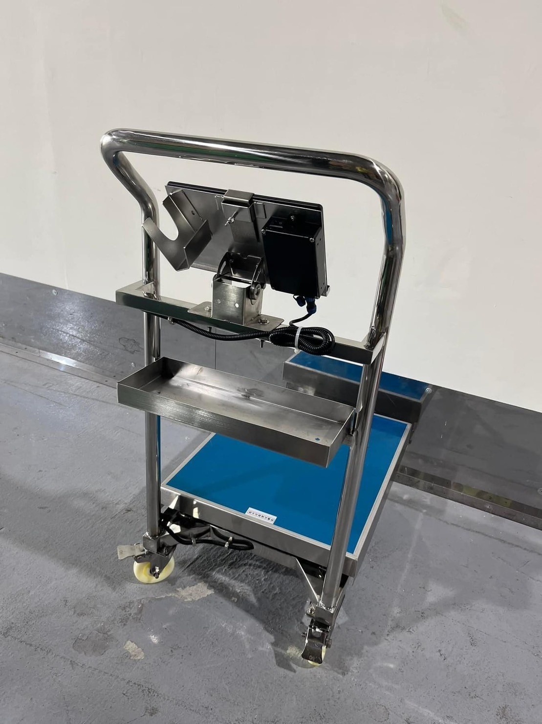 資源回收秤重軟體 4 APP 智能手推電子秤背面