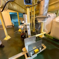 FN600A滑板式縫袋口機秤重電子秤 18 FN600A滑板式縫袋口機秤重電子秤-現場圖03